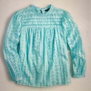 Tie-back top in ditsy eyelet